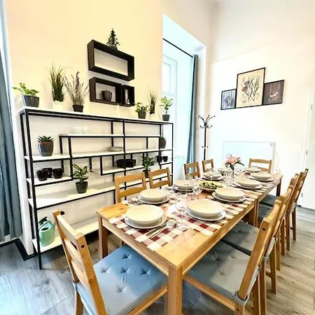 Appartement Stunning & Spacious 2bdr Apt In Center *