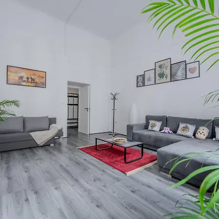 Apartamento Stunning & Spacious 2bdr Apt In Center *